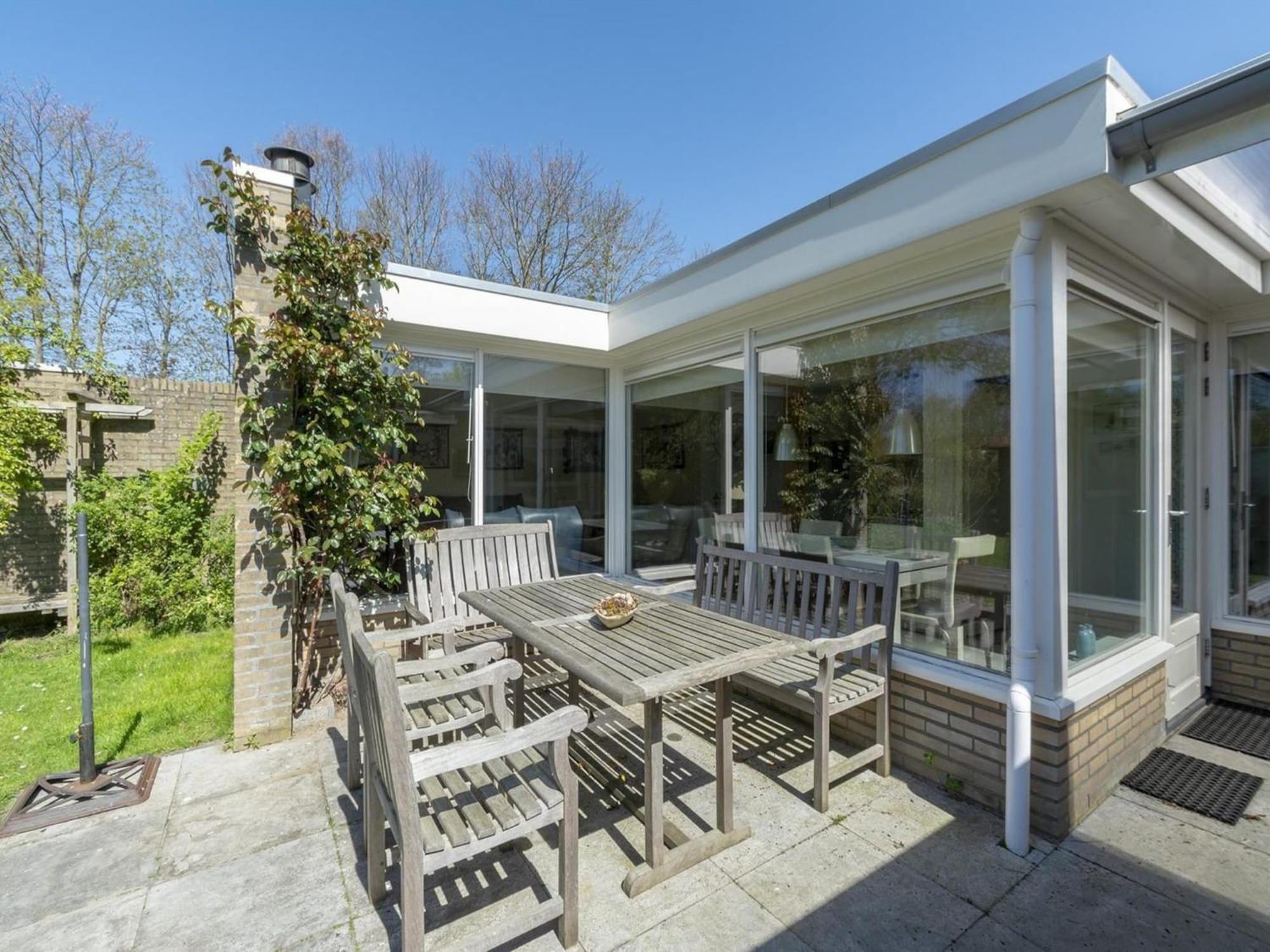 Stylish Bungalow With A Large Garden Sint Maartensvlotbrug Exterior photo